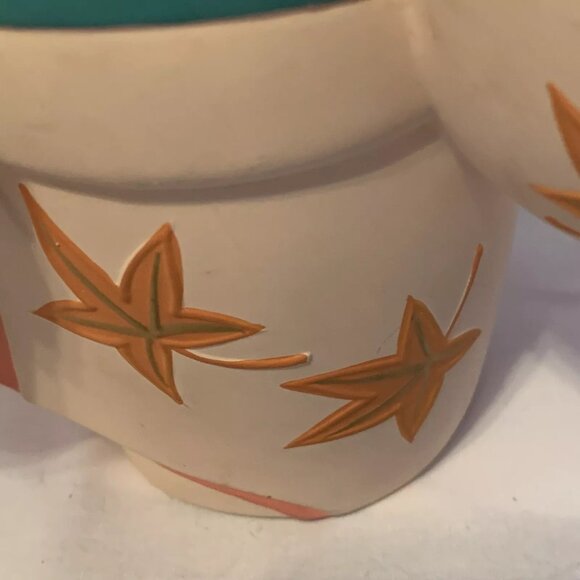 Ceramic Geisha Figure - The Orient Inc - Kawaii - Maple Leaf Design- 10” Tall - Picture 9 of 10